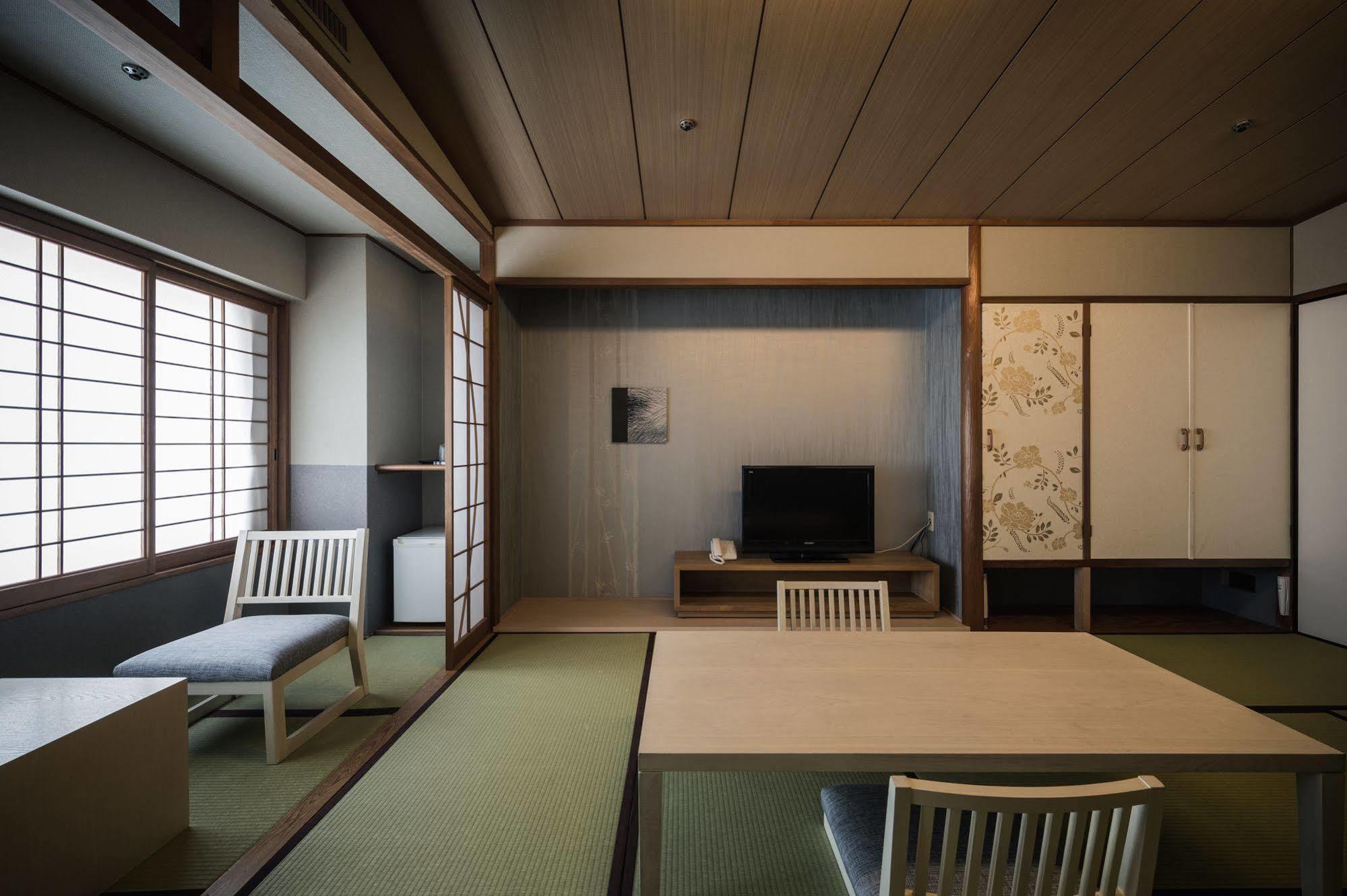 Chaharu Hotell Matsuyama  Exteriör bild