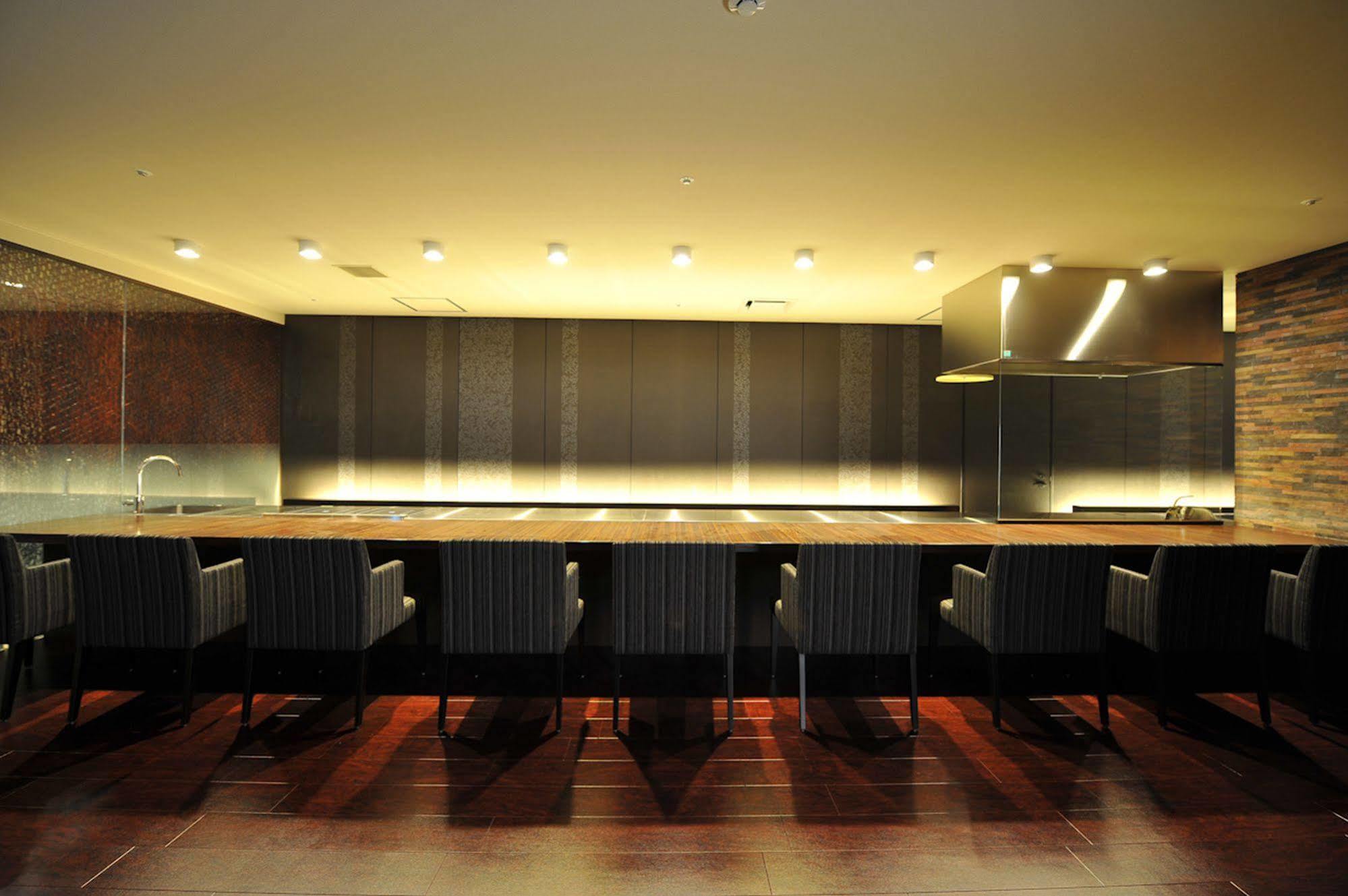 Chaharu Hotell Matsuyama  Exteriör bild